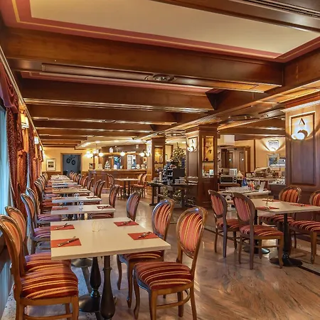 ホテル Relais Du Foyer 4*