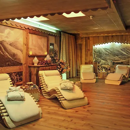 Relais Du Foyer Hotel Châtillon