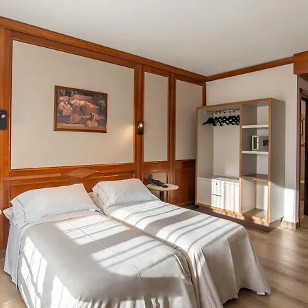Relais Du Foyer Chatillon