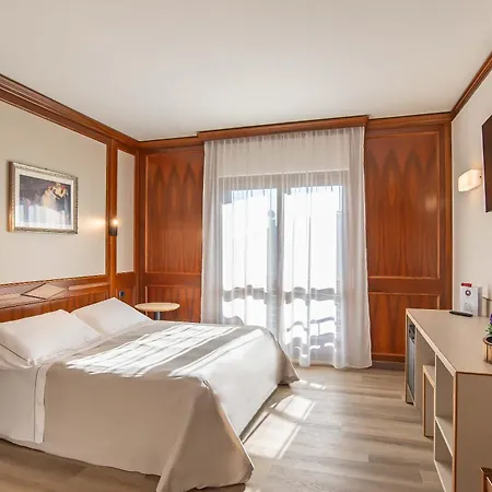 Relais Du Foyer 4* Châtillon
