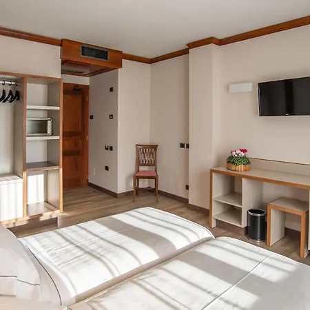 Relais Du Foyer Châtillon