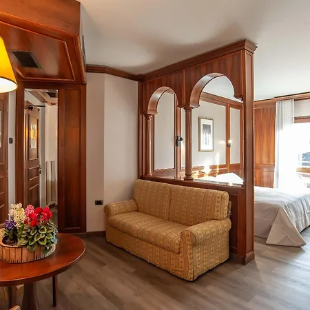Relais Du Foyer Hotel