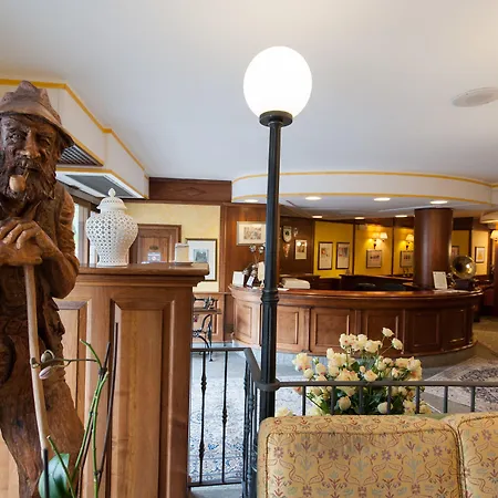 Relais Du Foyer シャティヨン