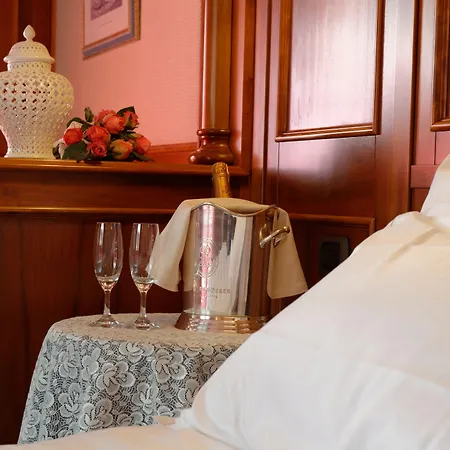 Szálloda Relais Du Foyer 4*