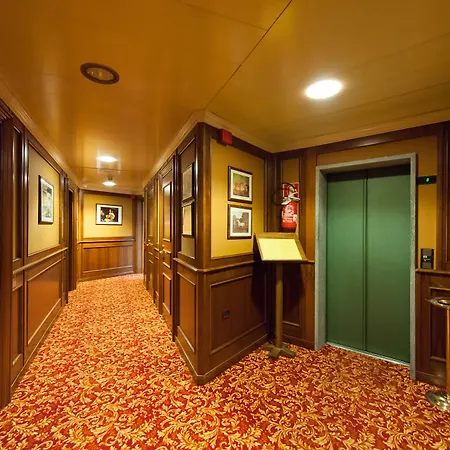 Relais Du Foyer ホテル シャティヨン